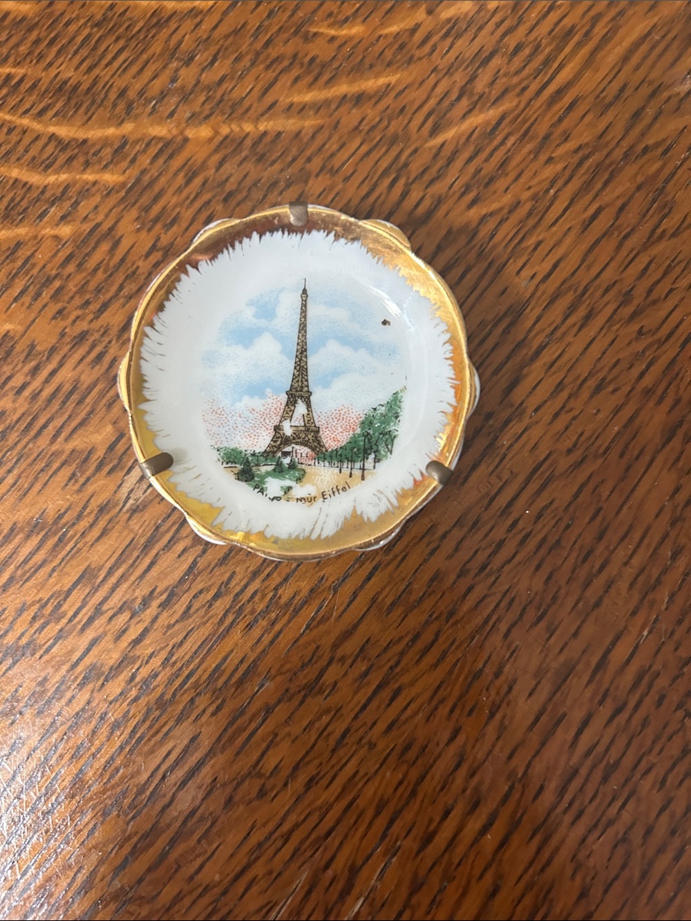 Limoges Souvenir Eiffel Tower Porcelain Dish in Gold and White with hanger